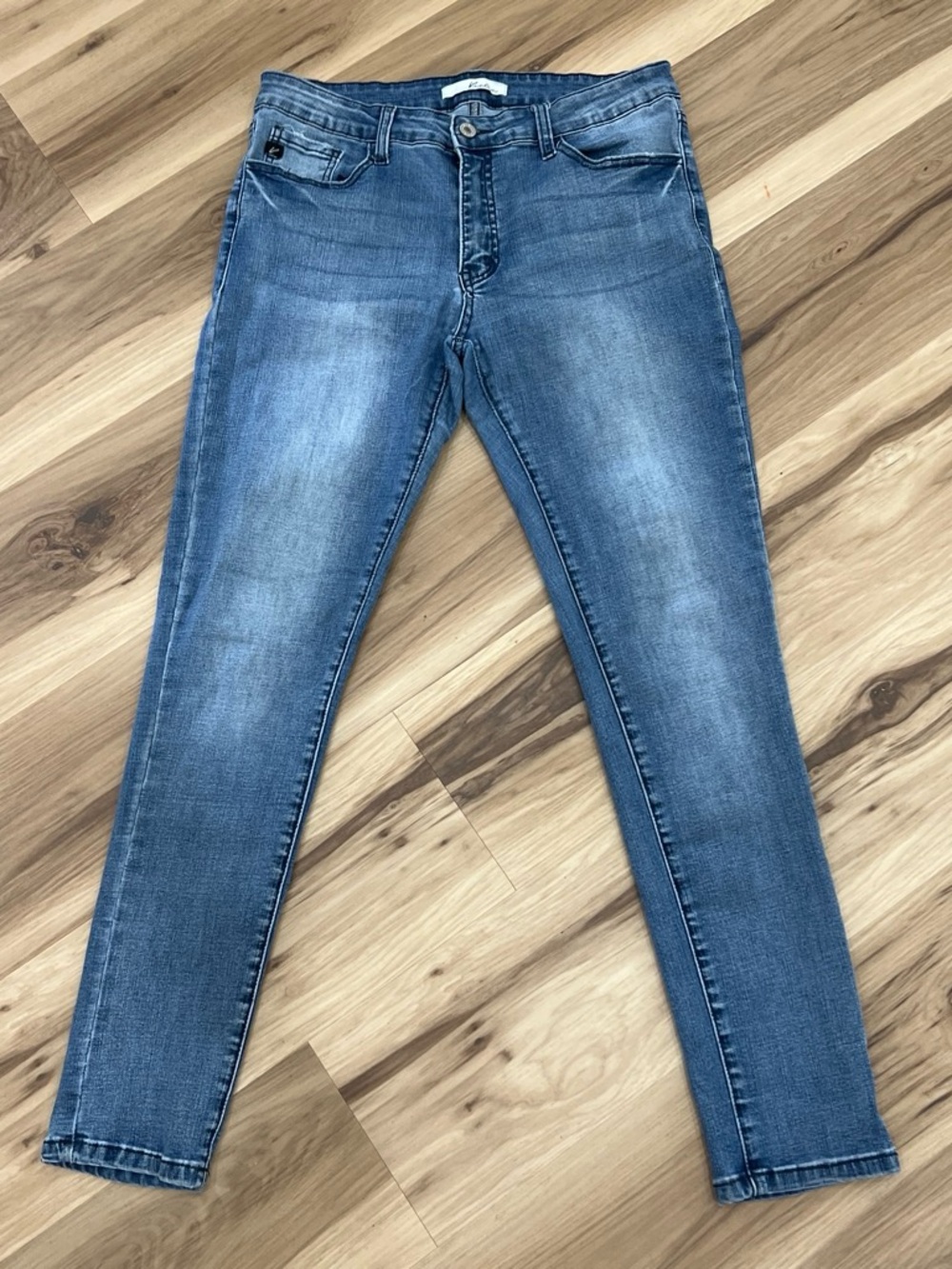 KanCan Women's Light Blue Skinny Jeans